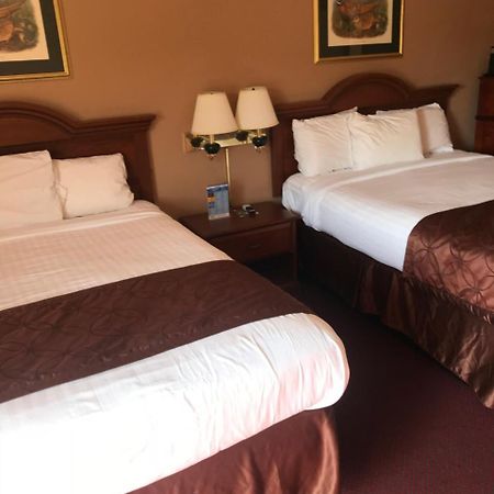 Shamrock Motel Hot Springs Ngoại thất bức ảnh