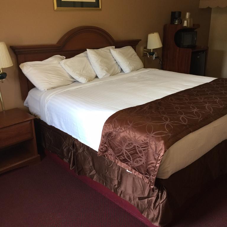 Shamrock Motel Hot Springs Ngoại thất bức ảnh